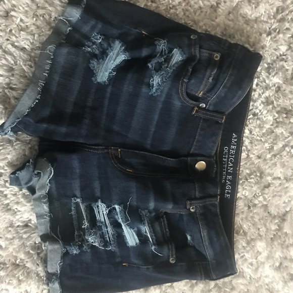 American Eagle Shorts - Picture 2 of 2